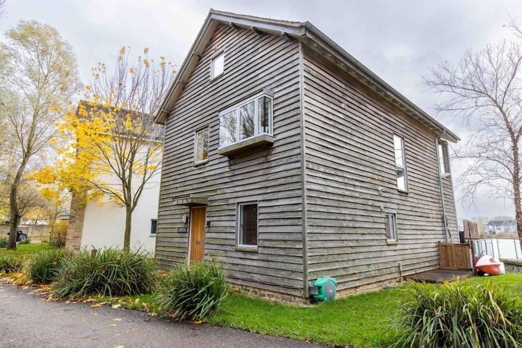 Otters Holt Somerford Keynes Exterior foto