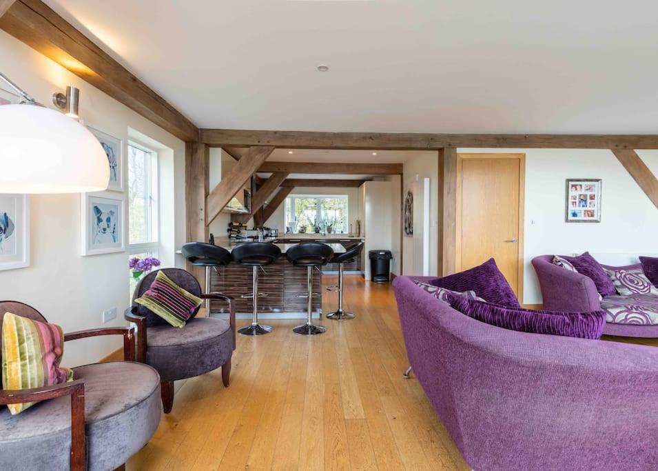 Otters Holt Somerford Keynes Exterior foto